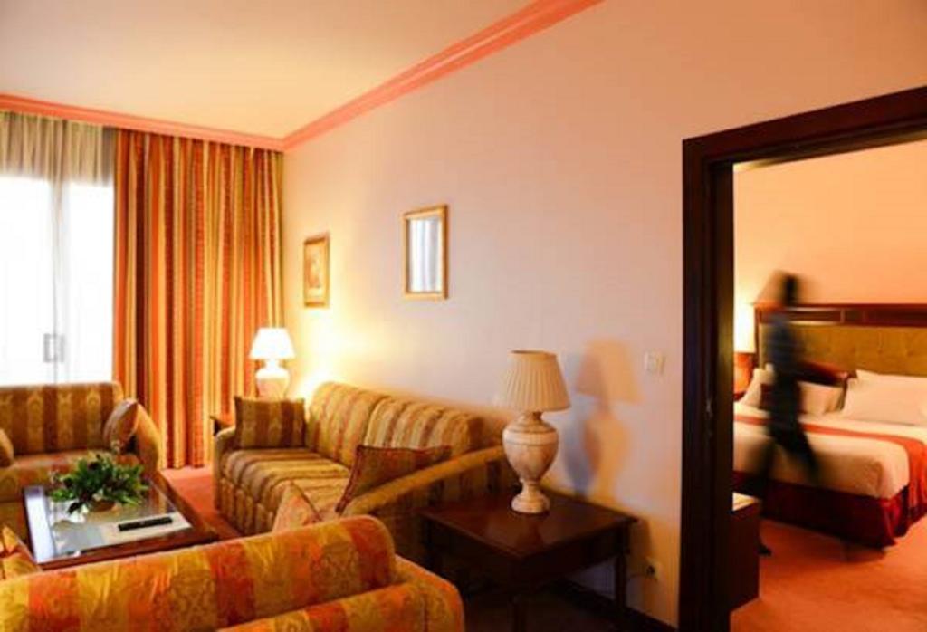 Lancaster Ouaga 2000 Hotel Ouagadougou Eksteriør billede